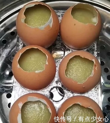 蒸实蛋十个鸡蛋多少水