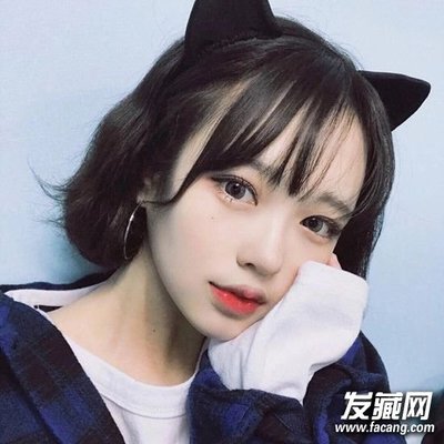 空气刘海黑色好看吗