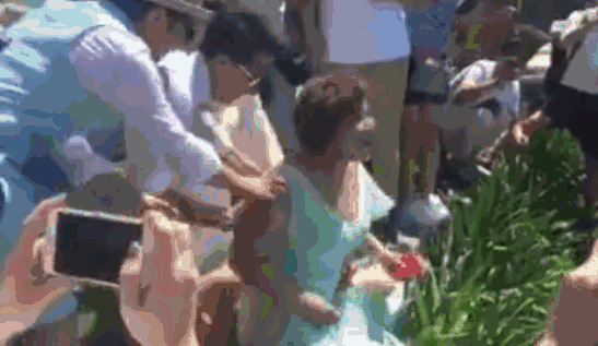 闹伴娘穿搭微胖裙子