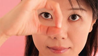 白眼珠多的人什么命