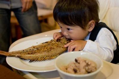 小孩子咳嗽能吃鱼吗