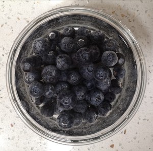 蓝莓辅食制作方法