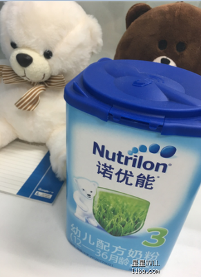 宝宝拉奶瓣怎么选奶粉