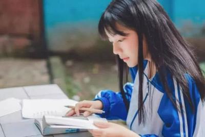 初中生喜欢同学怎么办