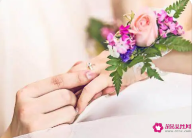 怀孕梦见别人结婚