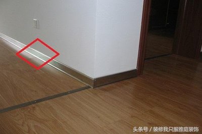 玻璃胶粘踢脚线牢固吗