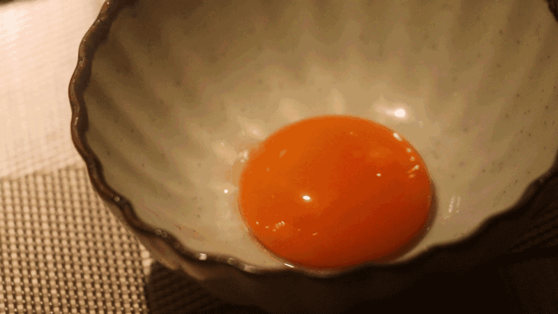 没有腥味的鸡蛋正常吗