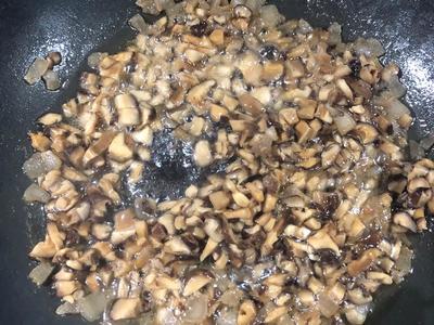 豆角香菇肉汤面