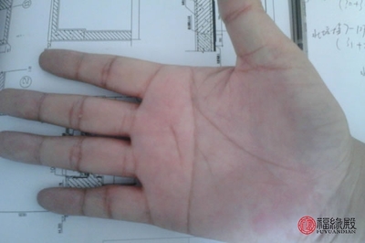 男人双手断掌命运详解