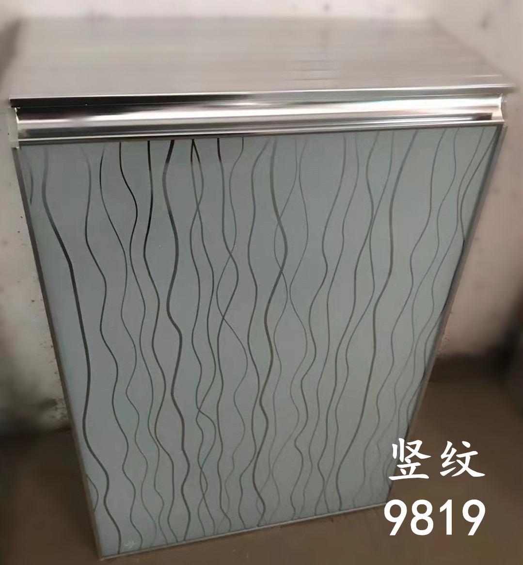 橱柜门贴膜鼓泡