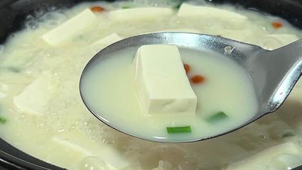 最简单的豆腐汤怎么做