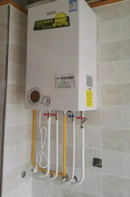 装了地暖还要装热水器吗