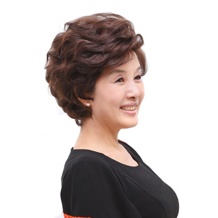 妈妈短发造型