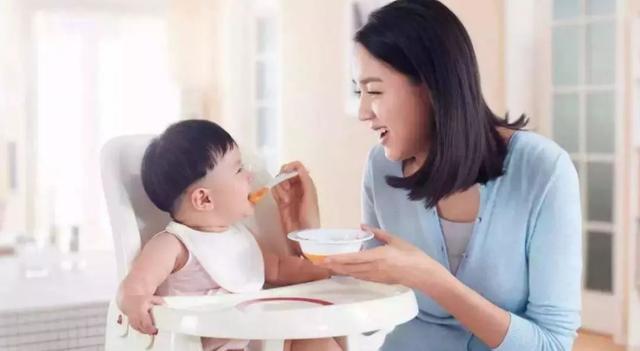 3个月宝宝吃多少奶
