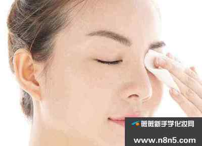 为什麽会起痘痘
