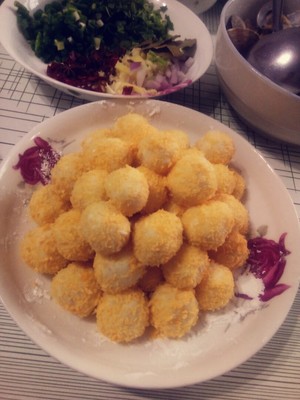 家常简单炸土豆丸子