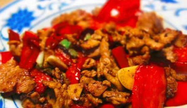 孕妇可以吃辣椒炒肉吗
