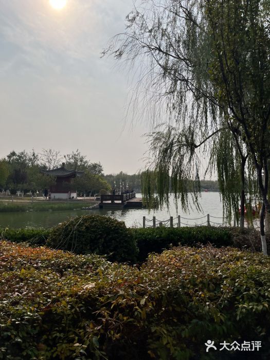 天津塘沽河滨公园