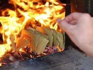 梦见亲戚被火烧死