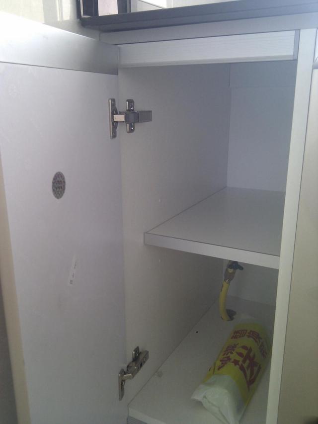 橱柜热水器检修两倍距离