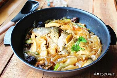 干香菇炖豆腐的做法