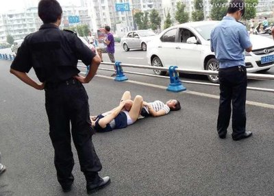 梦见别人打架是什么意思