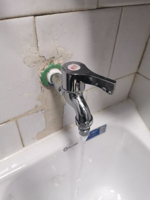 洗衣机水龙头怎么装