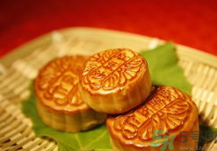 坐月子能吃月饼吗