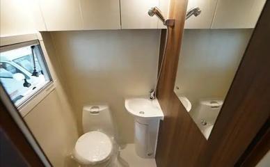 厕所和厨房挨着怎么办
