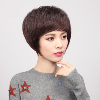适合40岁女人的发型短发
