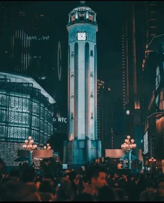 三十六计澳门网相关图片:C罗与普利西奇同框