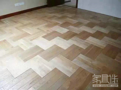 地板砖上的胶怎么去除