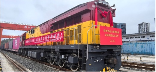 集裝箱靠什么固定（集裝箱內(nèi)部固定技巧有哪些集裝箱外部固定方法介紹）