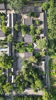 怎么形容古建筑安静