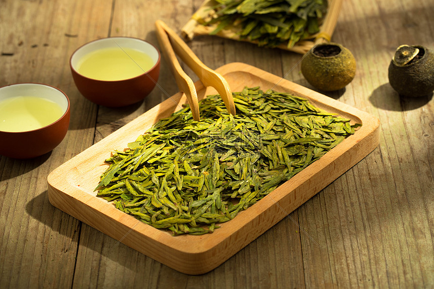 西湖龙井是绿茶吗