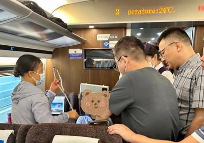 高铁乘客携带物品规定