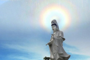 做梦梦到拜观音
