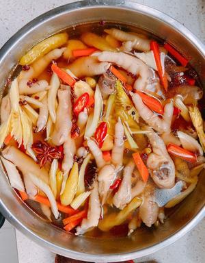 不辣的泡鸡爪制作方法