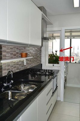 外挑阴台改厨房