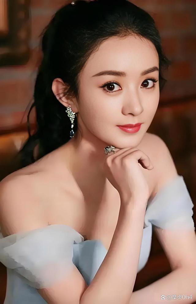 赵丽颖《暗香》路透杀疯了!民国旗袍封神这波未播先赢麻了