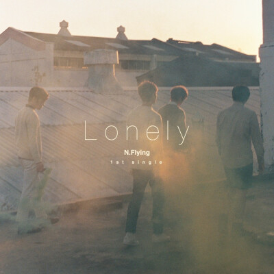 lonely专辑封面