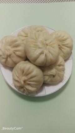 香菇油菜胡萝卜包子